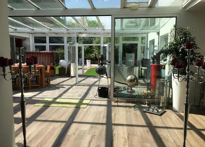 Stadtvilla Intzeplatz - Ruegen Appartement Remscheid