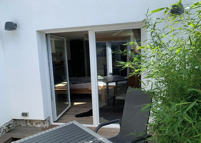 Stadtvilla Intzeplatz - Ruegen Appartement