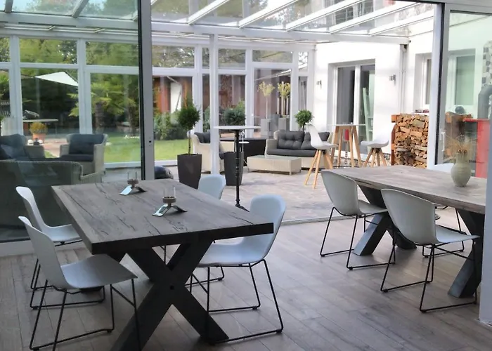 Stadtvilla Intzeplatz - Ruegen Appartement